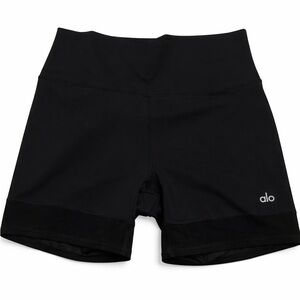 ALO Yoga Women's Black Bike Shorts